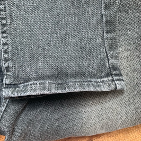 Dolce & Gabbana slim cut/skinny Jeans. Size 32. - Picture 7 of 14